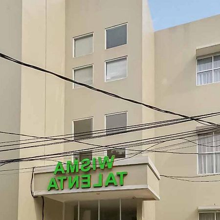 Wisma Talenta Mitra Reddoorz Jacarta Exterior foto