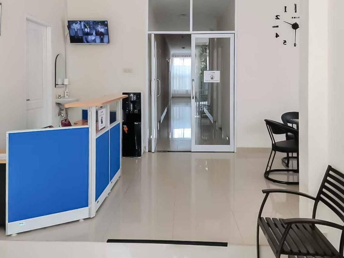 Wisma Talenta Mitra Reddoorz Jacarta Exterior foto
